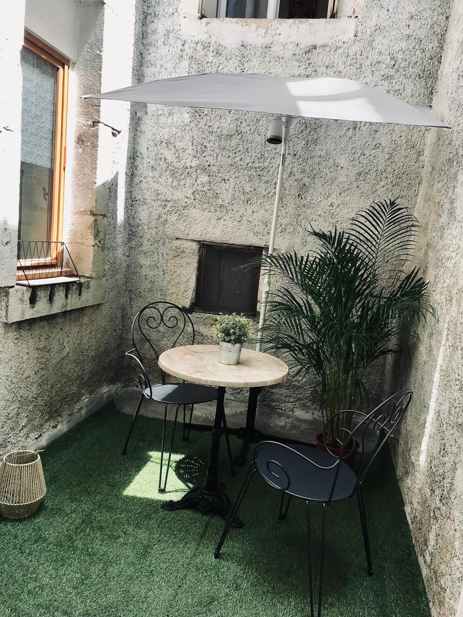 Le Pastore Avec Terrasse Au Coeur Du Centre Historique 第戎 外观 照片